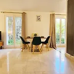 Appartement Neuf Quartier Saint-Germain-Des-Pres Centre Touristique De Paris