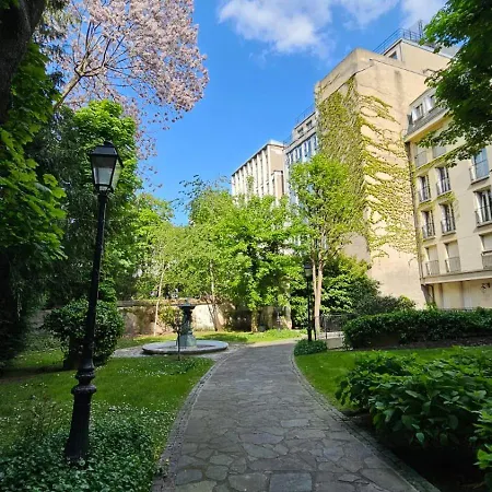 Appartamento Neuf Quartier Saint-germain-des-pres Centre Touristique De Parigi